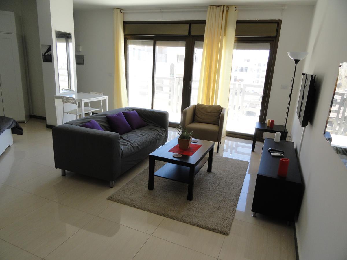 Diyarkom Apartment Amman Exteriör bild