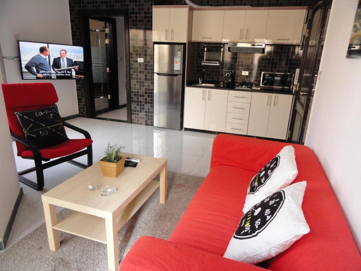 Diyarkom Apartment Amman Rum bild